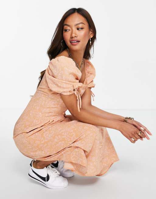 Fashion Union Nette midi jurk met tailledetail in bandanaprint ASOS