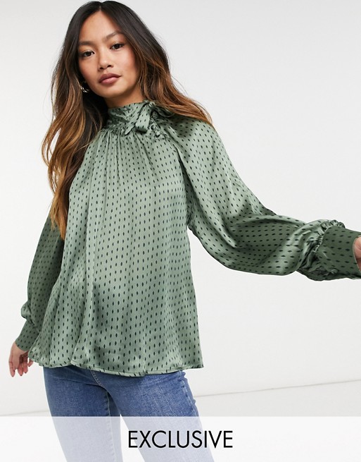 Fashion Union pussybow relaxed blouse with puff sleeves in diamond spot