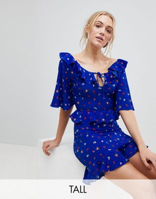 Fashion Union Tall - Mini-jurk met lage ronde hals en ruches-Blauw