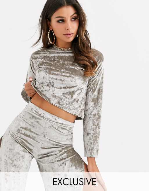 Anstændig forsendelse Perle Fashionkilla crushed velvet crop top in shadow gray | ASOS