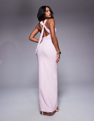 Fashionkilla - Doppellagiges, formendes Maxikleid aus anschmiegsamem Stoff in Babyrosa mit Rückenausschnitt und drapiert...