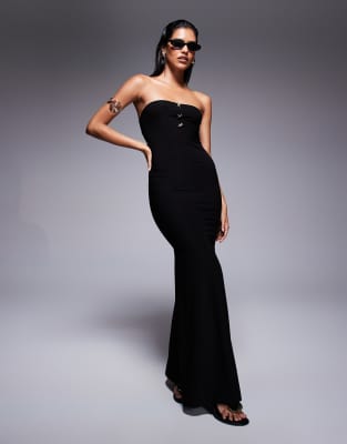 Fashionkilla - Doppellagiges, formendes und trägerloses Maxikleid aus anschmiegsamem Stoff in Schwarz mit Schwalbenschwa...