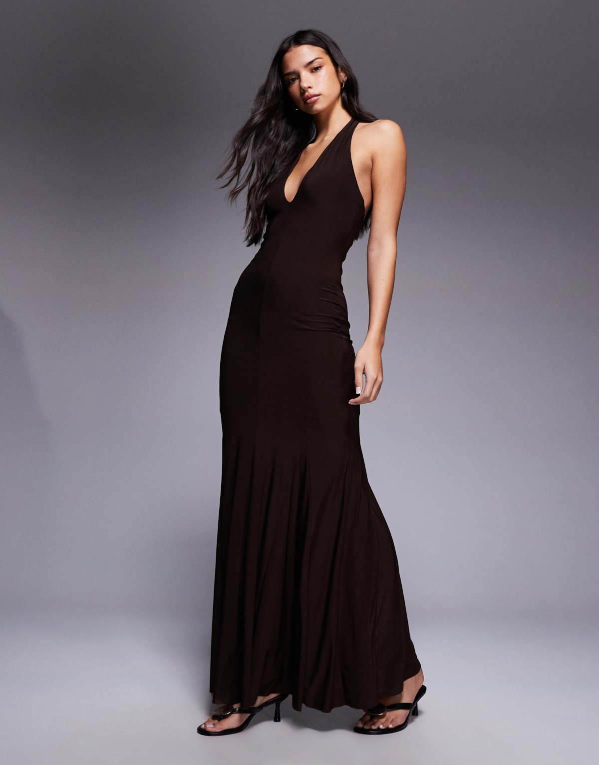 Fashionkilla double sculpted slinky plunge halterneck godet hem maxi dress in chocolate