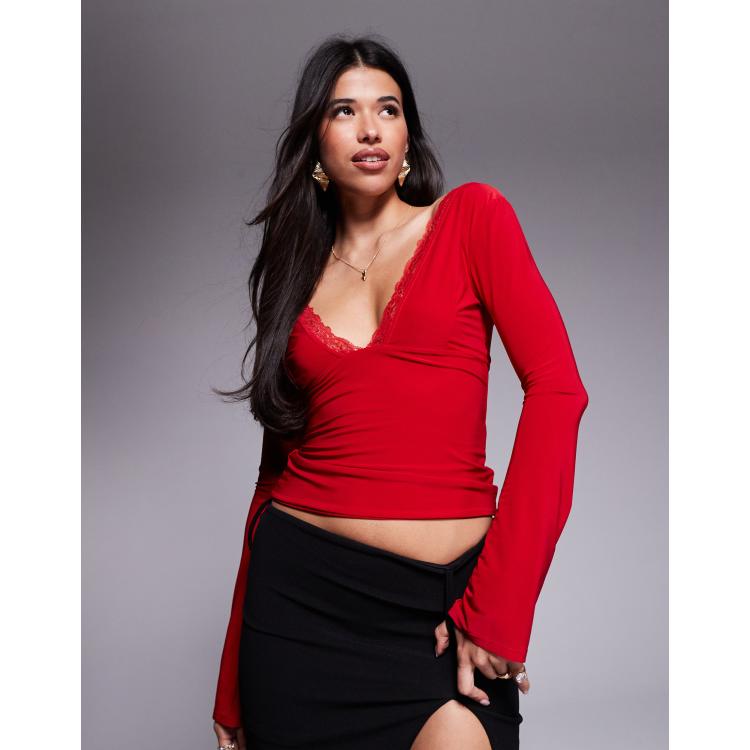 Fashionkilla double sculpted slinky v-neck lace detail top in red