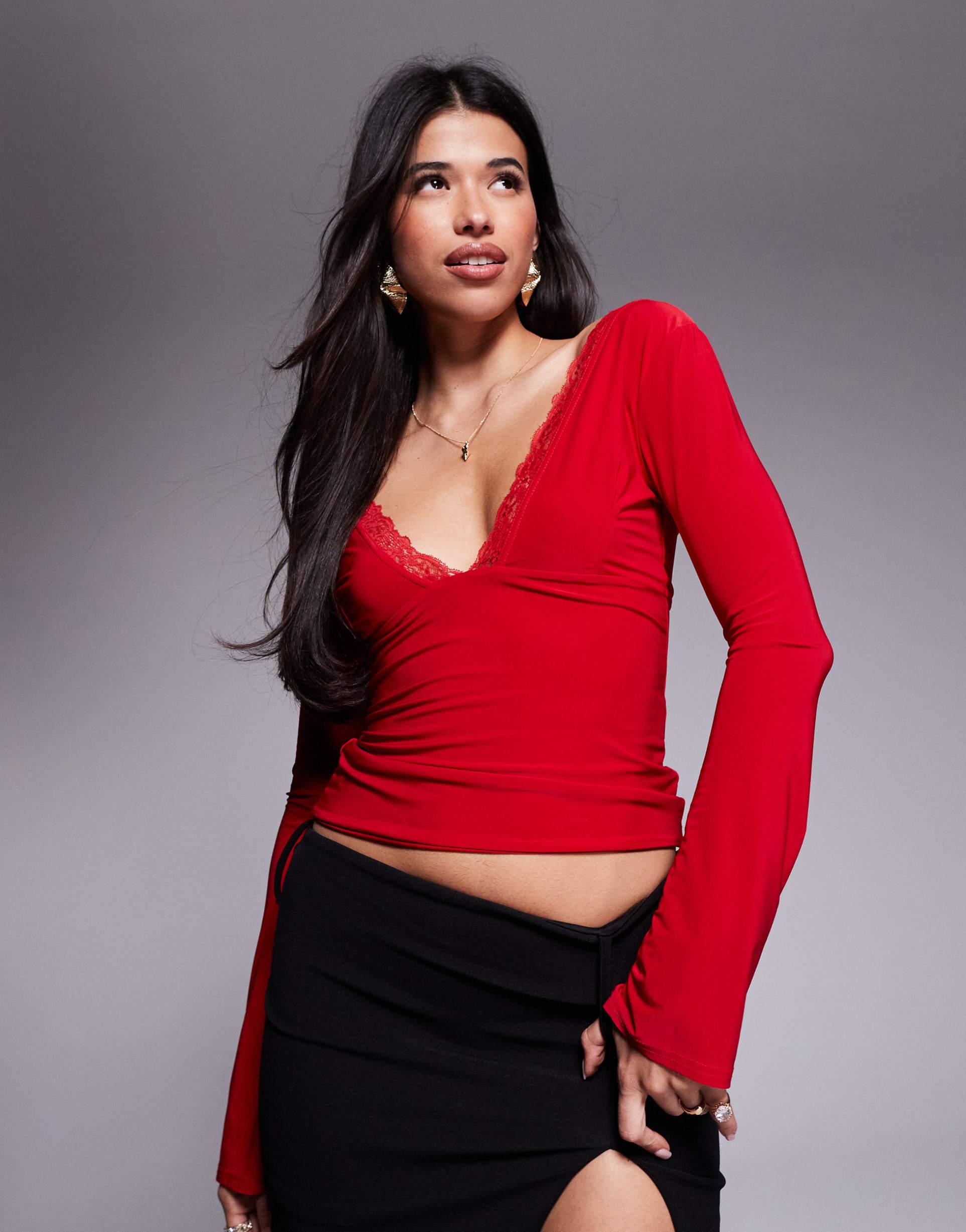 fashionkilla double sculpted slinky v-neck lace detail top in red