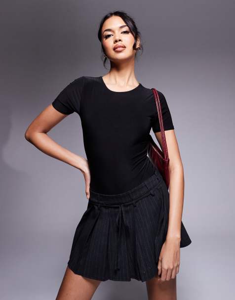 Fashionkilla - Exclusive - Gevormde T-shirt body van gelaagde gladde stof in zwart - view 1