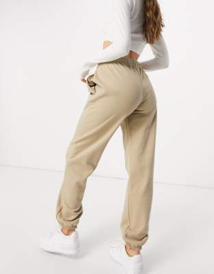 Thumbnail 2 of 4