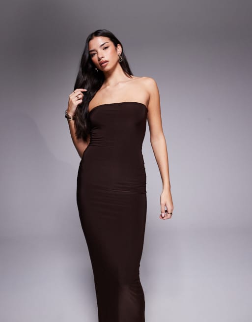 Fashionkilla exclusive slinky double sculpted bandeau maxi dress in chocolate, 2 of 4