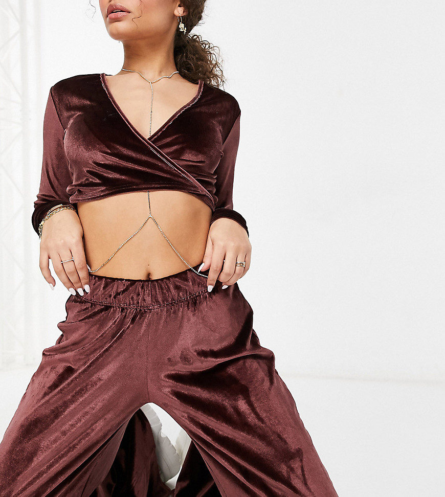 Fashionkilla - Exclusives - Velours broek met wijde pijpen in chocoladebruin, deel van combi-set