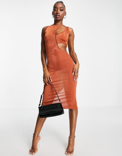 Fashionkilla – Rdzawa prążkowana sukienka midi bodycon z wycięciami