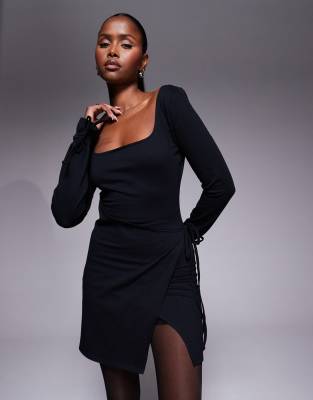 Robe portefeuille courte riche en coton avec liens à encolure carrée et manches longues - Noir 38