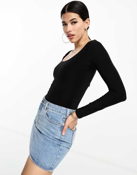 Fashionkilla sculpted scoop neck body in black - view 1
