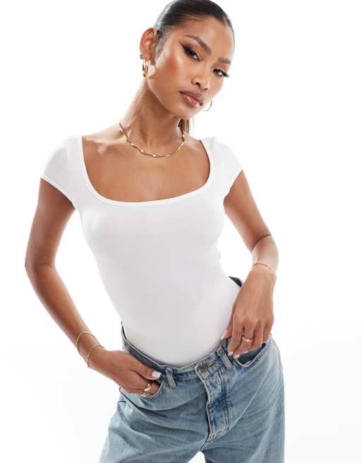 Fashionkilla – Superweicher Body in Weiß mit Flügelärmeln und eckigem Ausschnitt