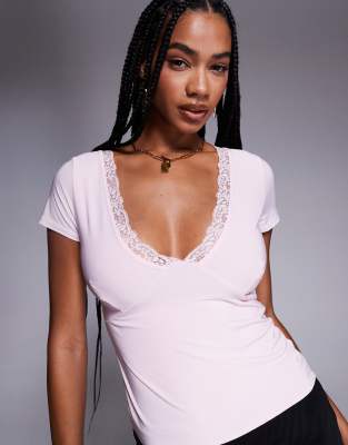 T-shirt près du corps en tissu double épaisseur avec décolleté plongeant et bordures dentelle - Rose 32