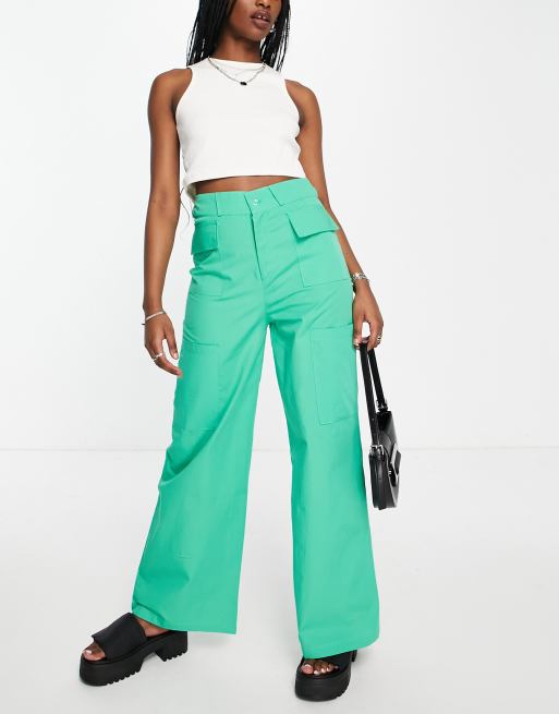 Fashionkilla – Utility-Cargohose in Grün mit weitem Bein, Kombiteil