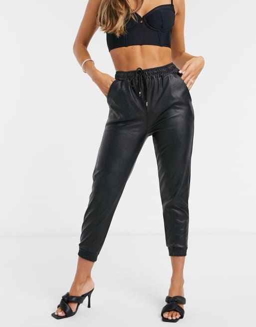 Femme Luxe - Joggers in ecopelle PU neri
