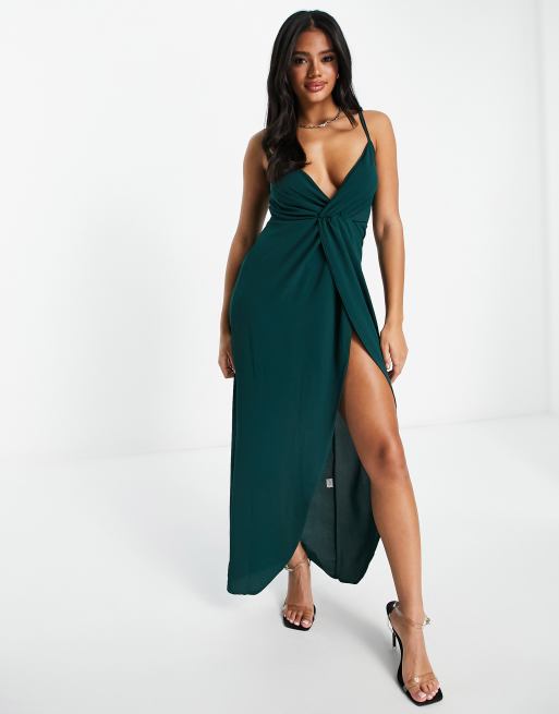 Femme Luxe - Midaxi jurk met smalle bandjes en aangerimpelde rok in smaragdgroen