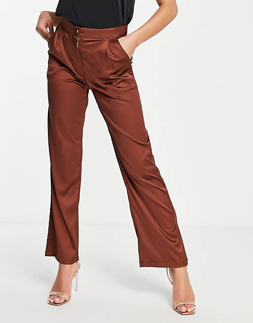 Femme Luxe slouchy pants satin in chocolate (part of a set)