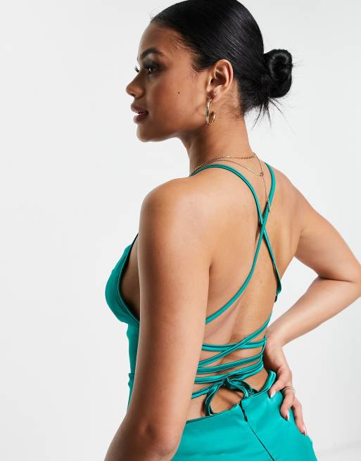 Femme Luxe - Vestito corto verde di raso con incrocio sulla schiena, 3 di 4