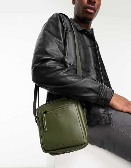 Fenton - Kakigrøn minimalistisk flight-taske i crossbody-stil