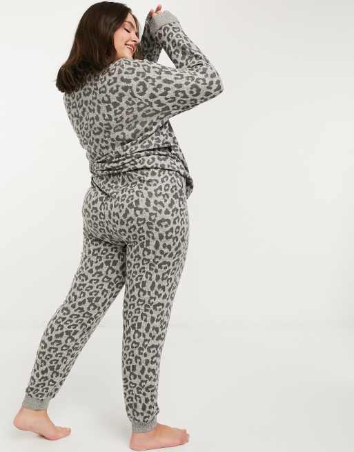 Figleaves - Curve - Superblødt loungewear-sæt i strik med dyreprint, 2 af 4