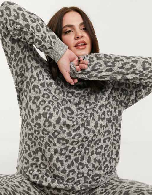 Figleaves - Curve - Superblødt loungewear-sæt i strik med dyreprint, 3 af 4