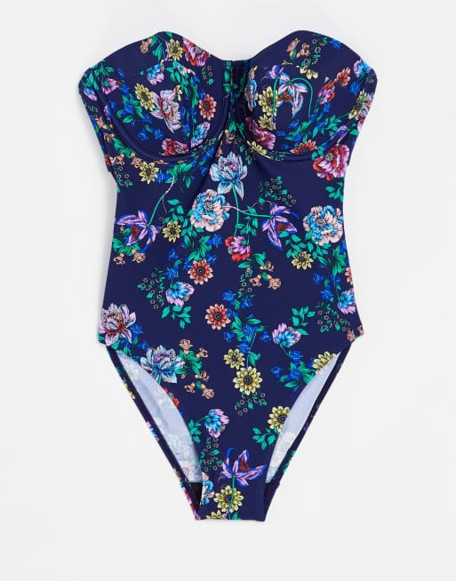 Figleaves Fuller Bust – Dahlia – Granatowy strój kąpielowy w kwiatowy wzór z fiszbinami i dekoltem typu bandeau
