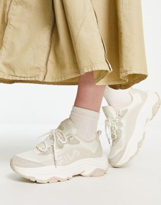 Fila Alpha Ray Linear trainers in off white - ASOS Price Checker