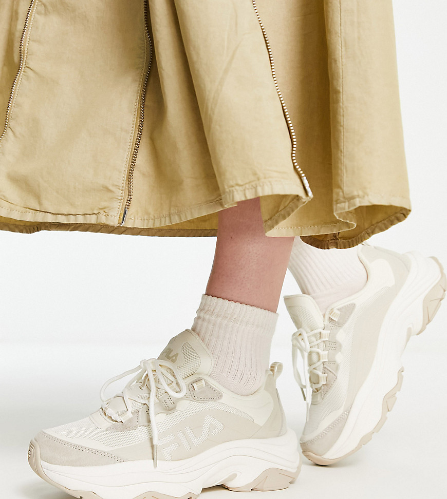 Fila Alpha Ray Linear Sneakers In Off White
