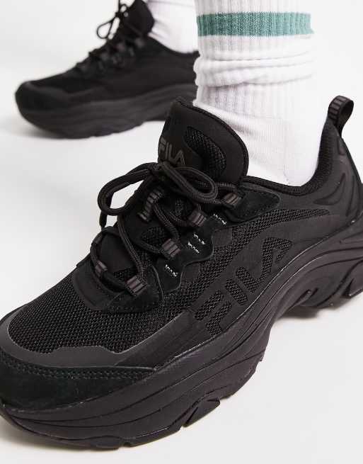 Black on deals black fila