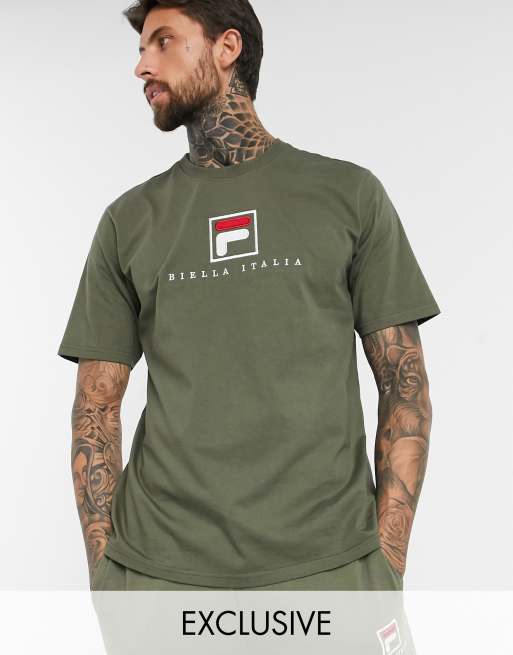 Fila Blade Archive T Shirt mit Logo in Khaki exklusiv bei ASOS ASOS