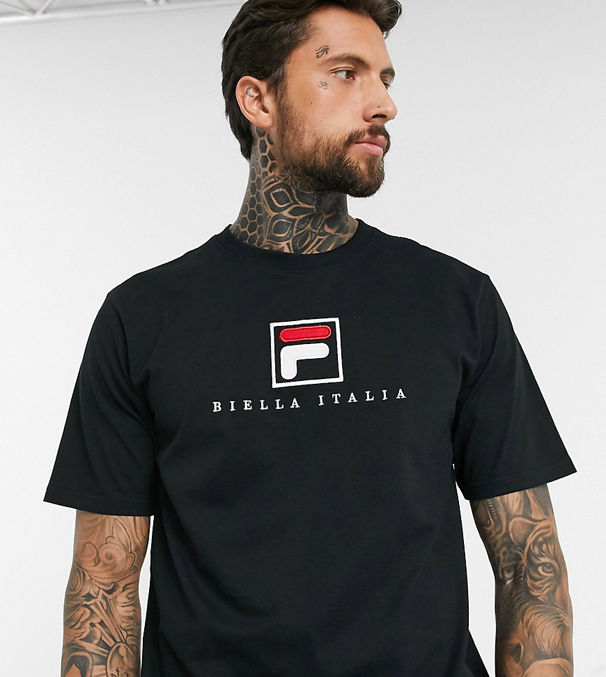 Fila - Blade - T-shirt nera con logo archive - In esclusiva per ASOS-Nero