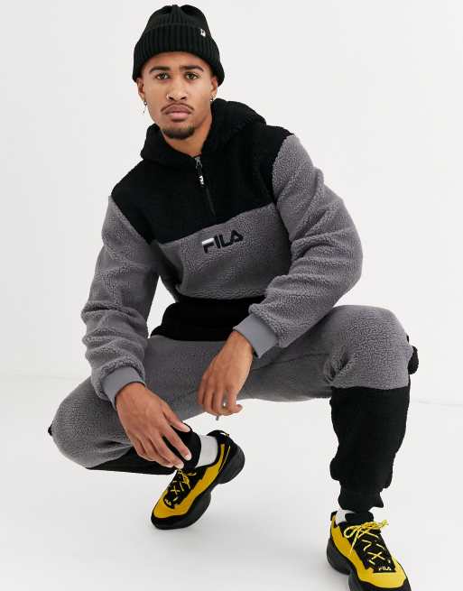 Fila Sherpa trainingspak in zwart ASOS