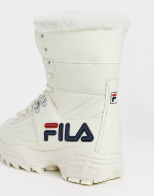 fila boots with the fur