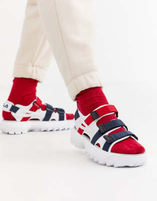 Fila disruptor outlet sandals outfit