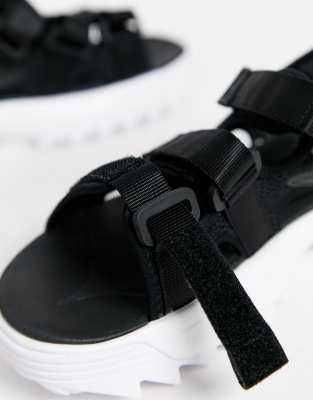 Fila disruptor hotsell sandals price