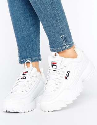 fila disruptor with jeans