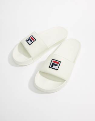 fila white sliders