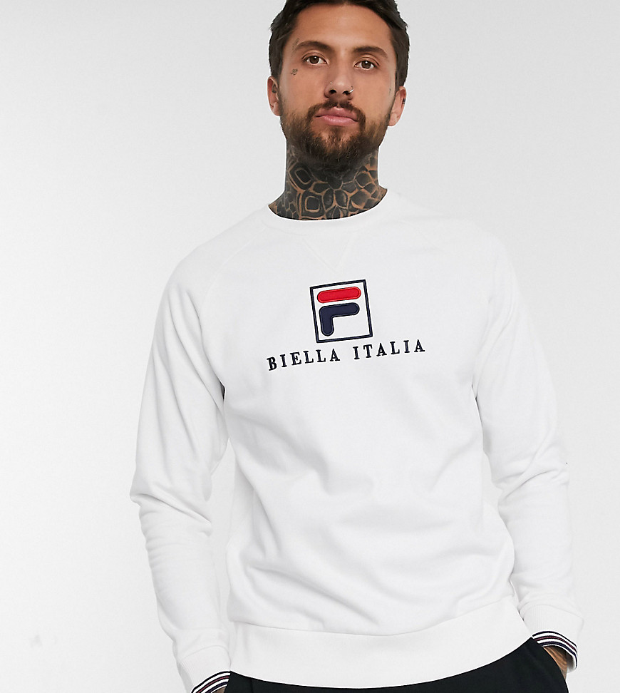 Fila - Fella Essential - Felpa bianca con maniche raglan e logo - In esclusiva per ASOS-Bianco