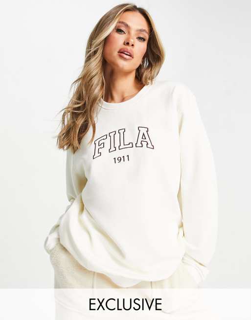 Fila – Gräddvit sweatshirt i collegestil