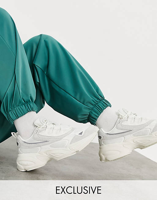 asos.com | Fila – Hypercube – Sneaker in gebrochenem Weiß