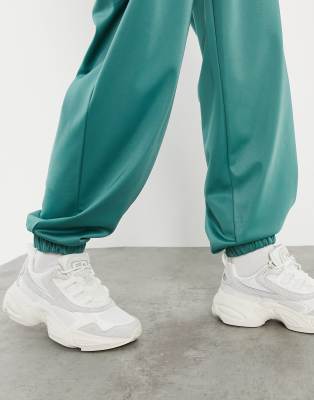 fila hypercube trainers