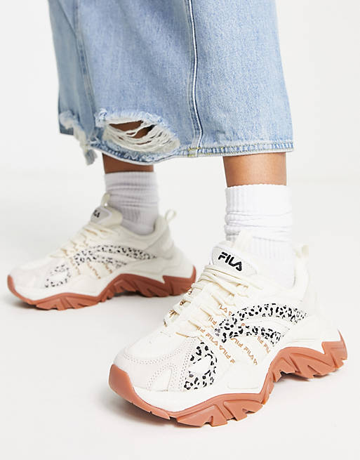 verkwistend Smerig Duizeligheid Fila Interation sneakers in cream and leopard print with gum sole | ASOS