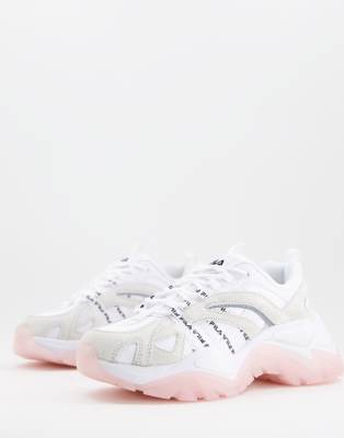 Fila Fila interation trainers in off white and pink