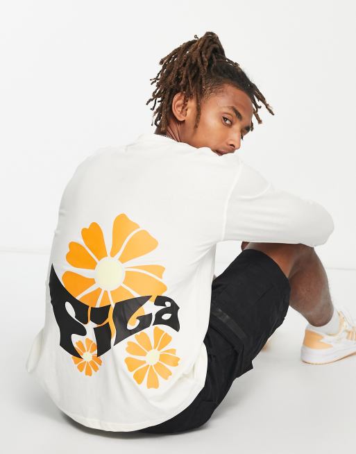 Fila - Langærmet t-shirt med print bagpå i råhvid - Kun hos ASOS