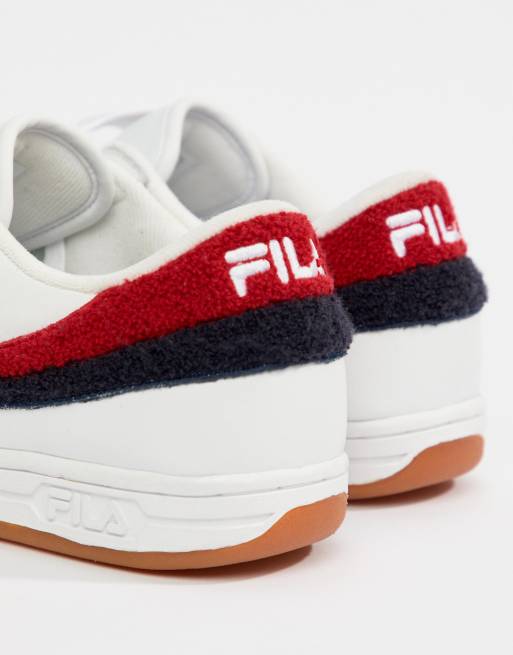 Fila varsity sale sneakers