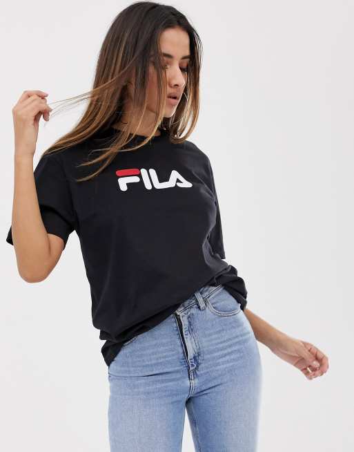 Fila oversized boyfriend t shirt with chest logo