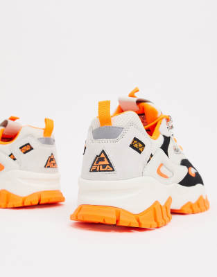 fila ray tracer orange sneaker