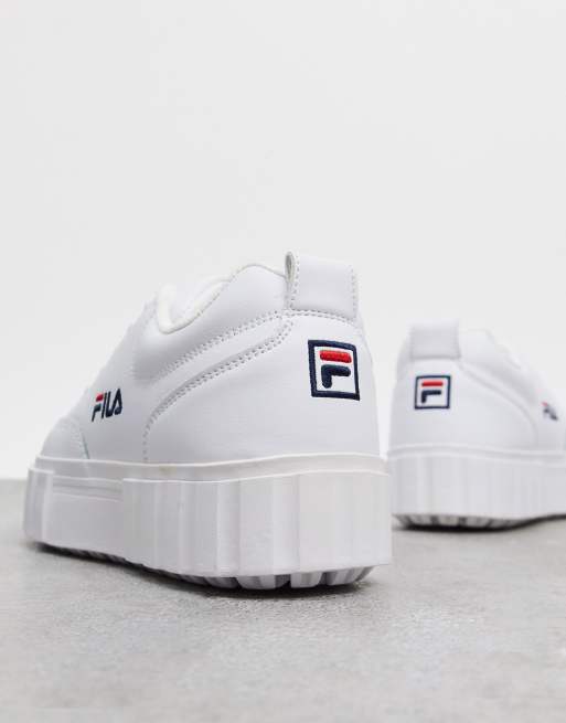 White fila shop trainers junior