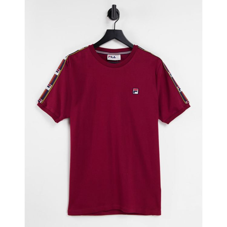 Fila T-shirt à bande contrastante Rouge ASOS